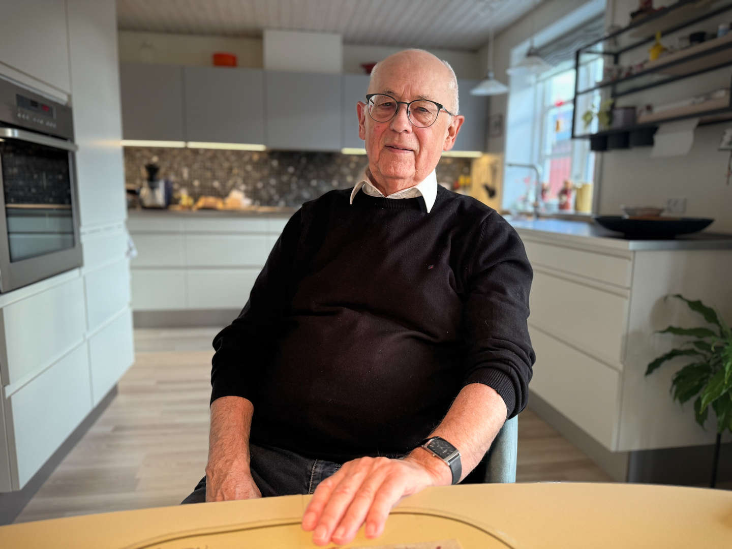 Erik er f�rdig med �ldrer�det - men ikke med Bornholm