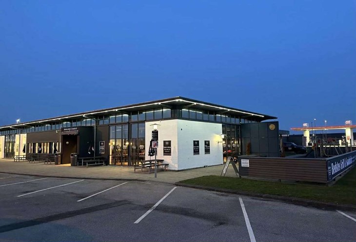 Ja, så stor kan en grillbar også tage sig ud. Det er Bedstes Grill & Sandwich i Padborg. Privat foto