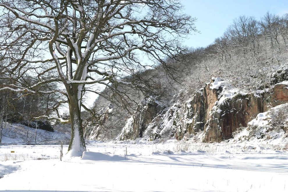 Snedronningens vinterrige og lukkede landeveje