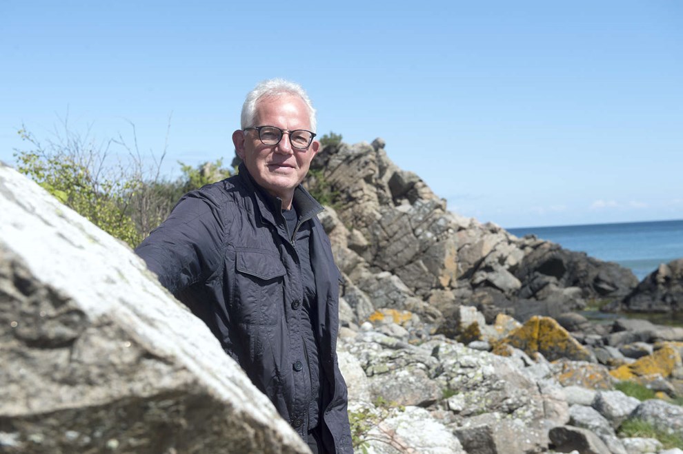 Stopper p� grund af helbredet - bankdirekt�r snupper jobbet