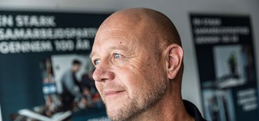 Trods nedbrud: Folk holder sig fra det