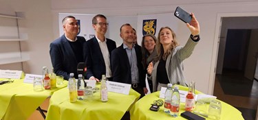 Feststemning på rådhuset