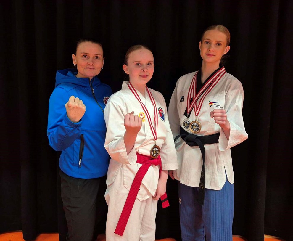 Fire medaljer til Alberte og Ronja