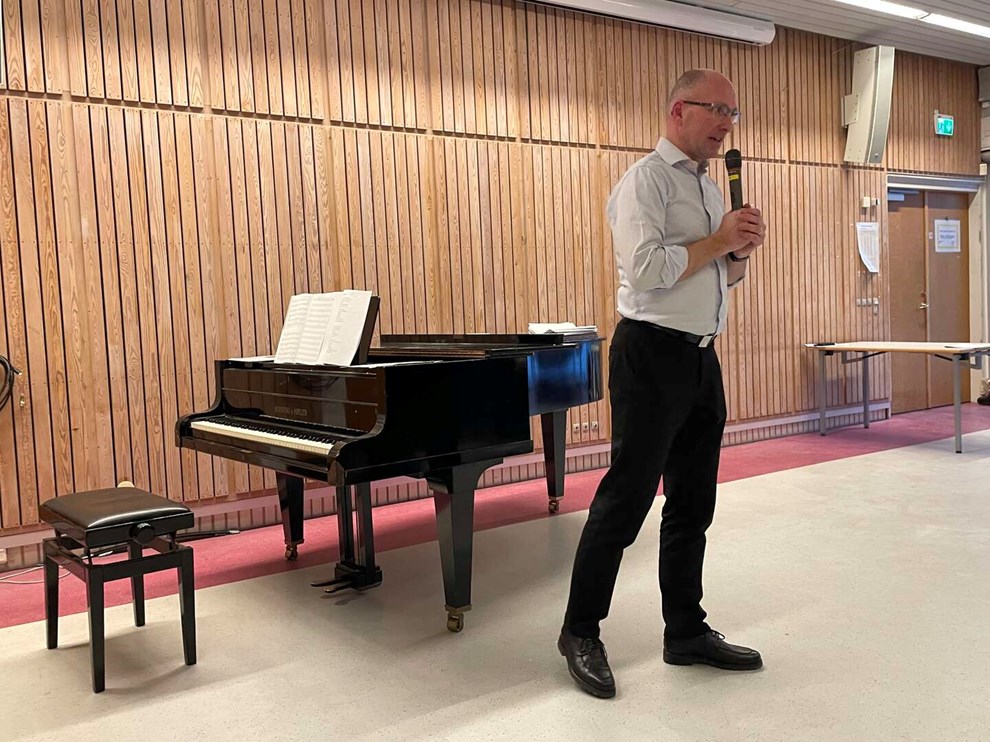 En anderledes aften – men han kunne godt alene En anderledes aften – men han kunne godt alene