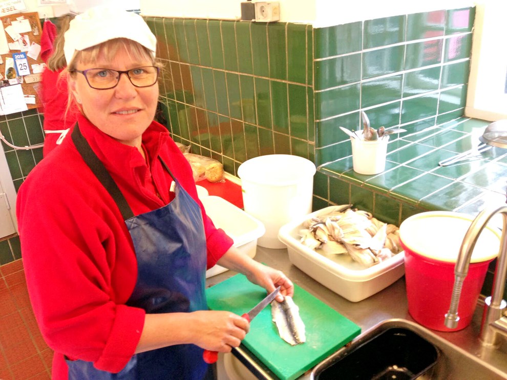 Isoleret p� �en: 'Det er d�dens p�lse'