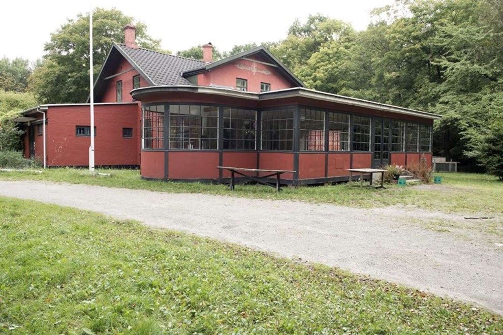 Villa Nova sp�ger i forening: 'Kun fantasien s�tter gr�nserne'