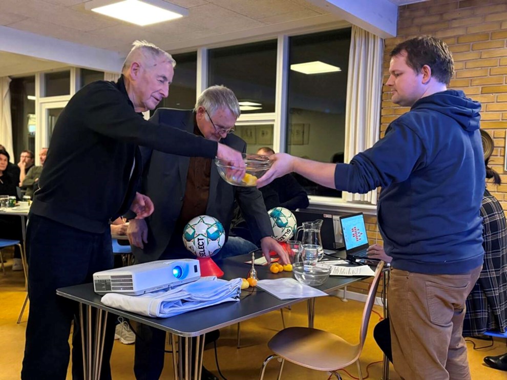 KS-hold m�des i kvartfinalen