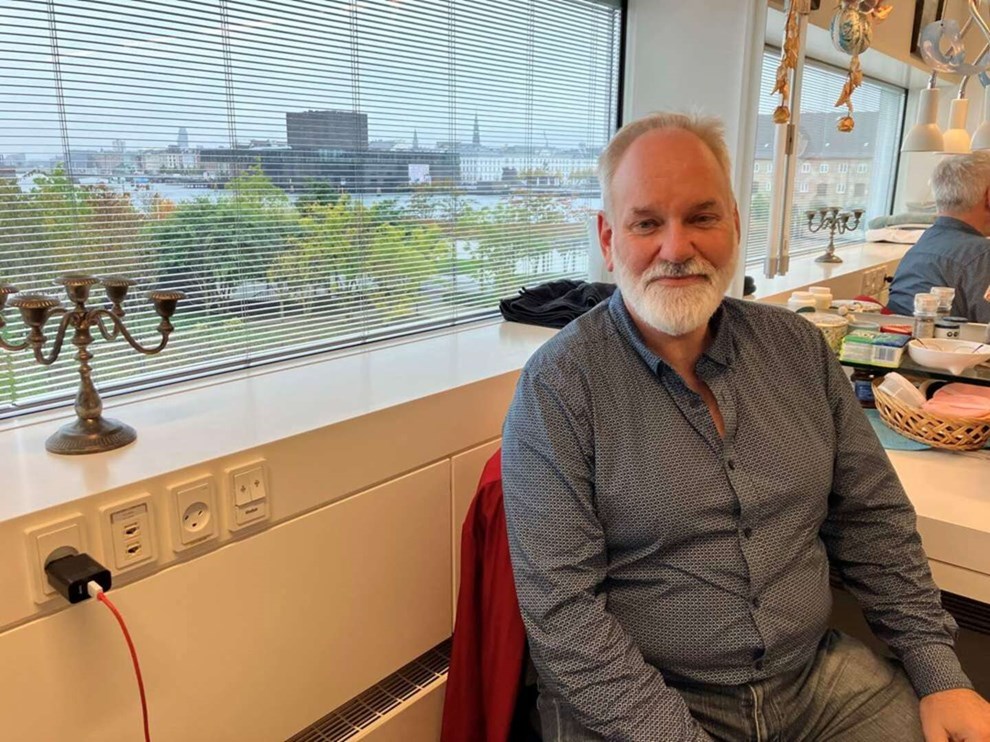 Riis kan ende med ros