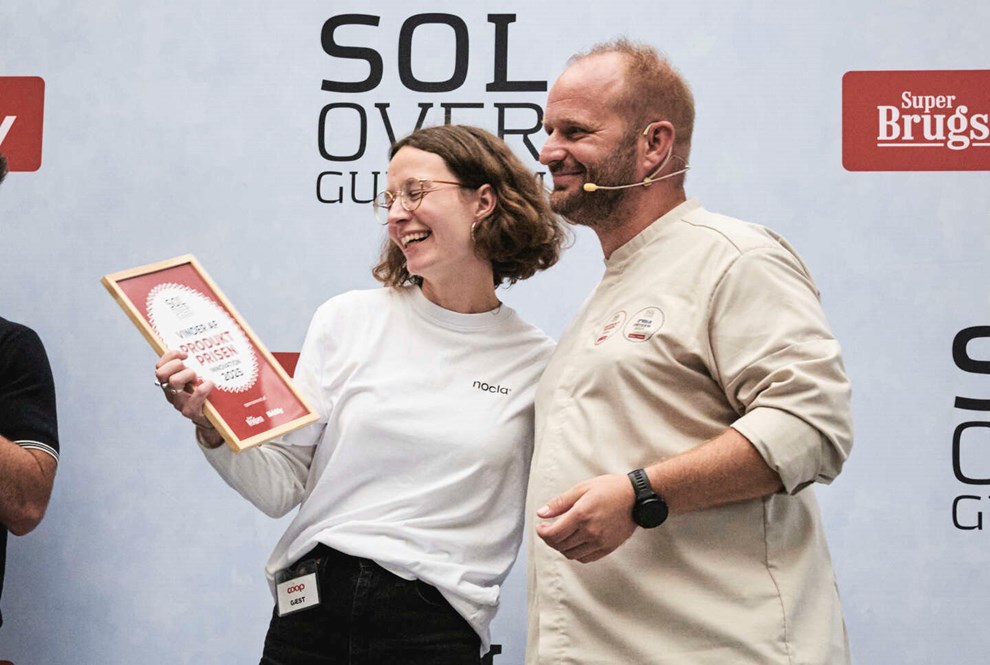 Sol over Gudhjem-vinder lander i butikker