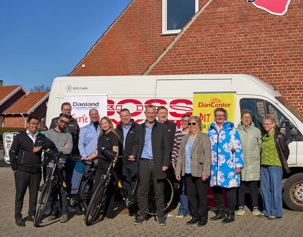 Elcykler doneret til s�rbar gruppe