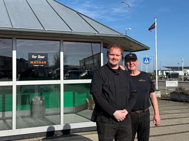 'T�t p� at give op': Luksusproblem tvinger madbar til at udvide