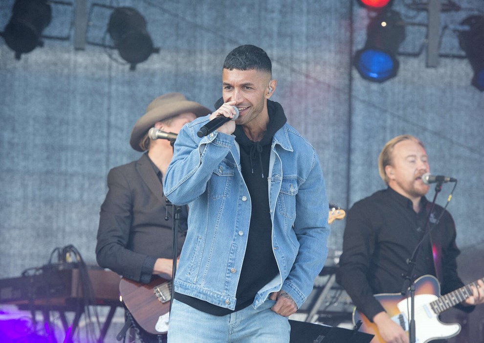 Wonder pr�senterer flere navne � og �bner for frivillige