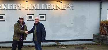 Stopper samarbejdet efter tre måneder