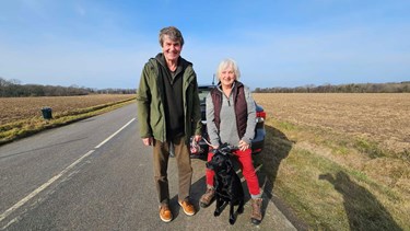 Hvem samler en blaffer op? Her er svaret