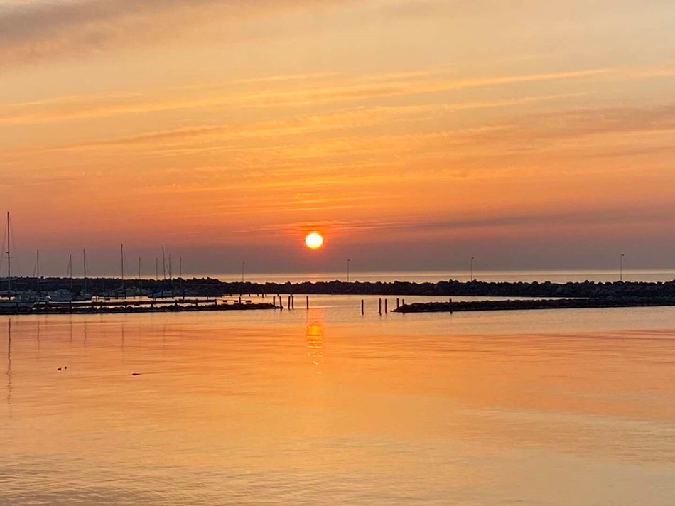  Dagens billede: Smuk solnedgang over N�rrek�s