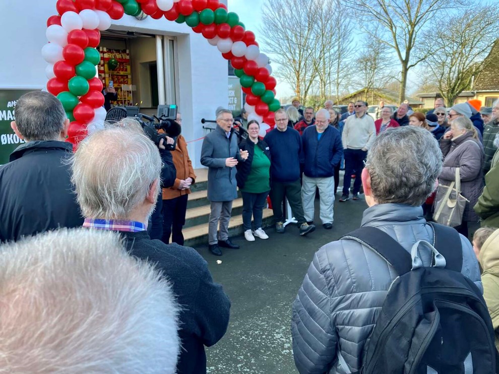 Endelig er butikken �ben: 'Det er overv�ldende'