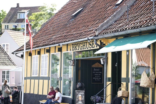 Aftenshowet sendes live fra Svaneke