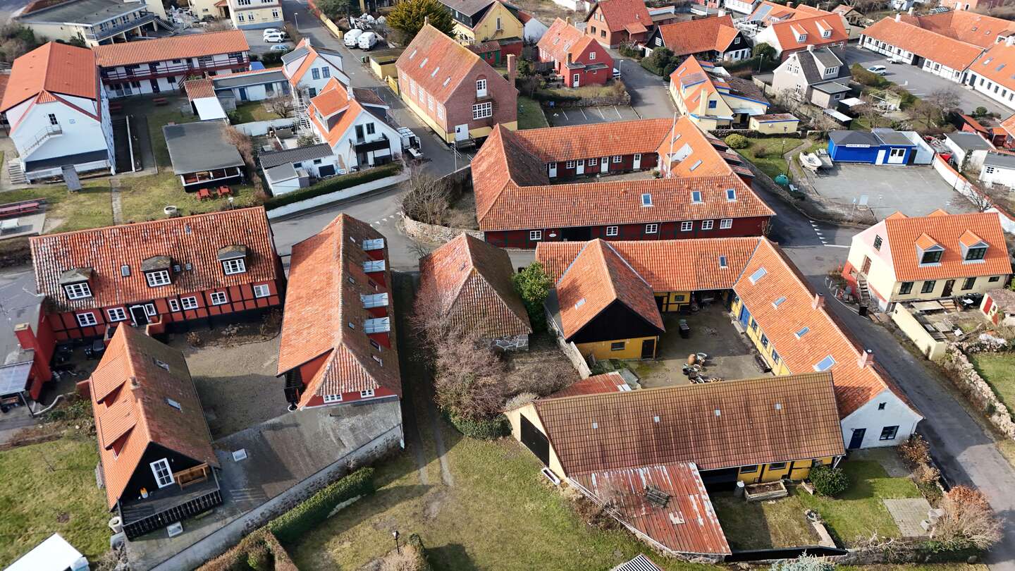 Kulhuset kalder p� sammenhold � ikke krig