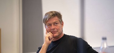 Han fandt sin overbevisning gennem sin svigerfar