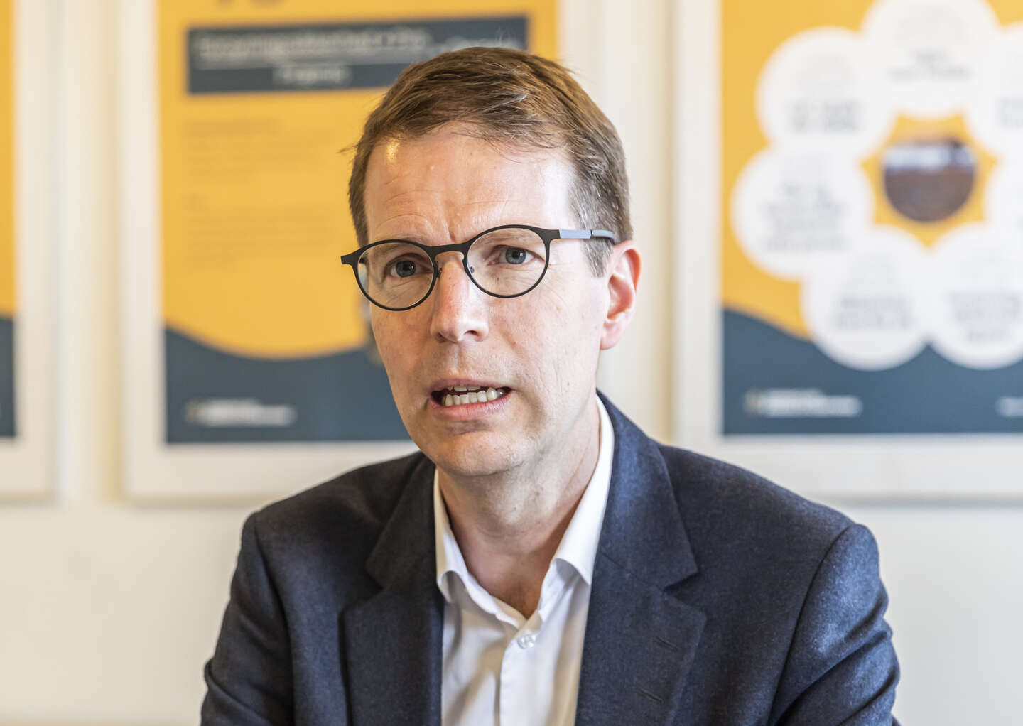 Beof vil �ndre: L�gger �g i flere kurve