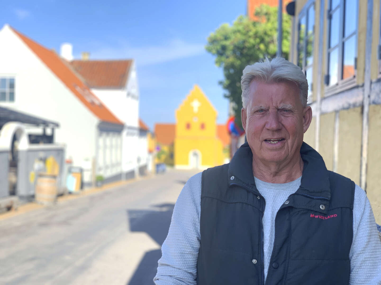 Eks-anbragte st�r frem og kr�ver erstatning