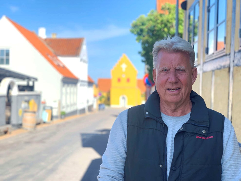 Eks-anbragte st�r frem og kr�ver erstatning