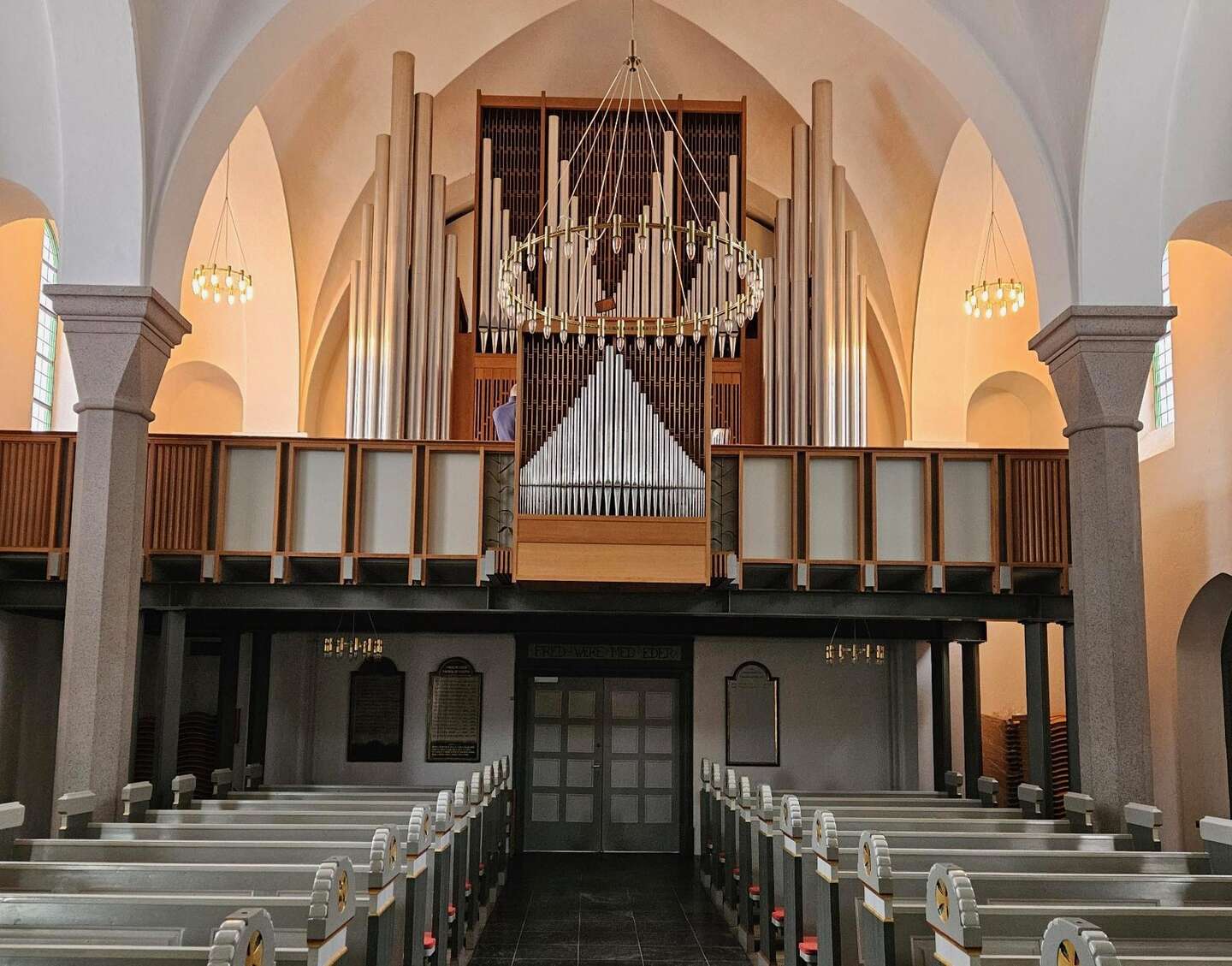 Vil opgradere: R�d jagter millioner