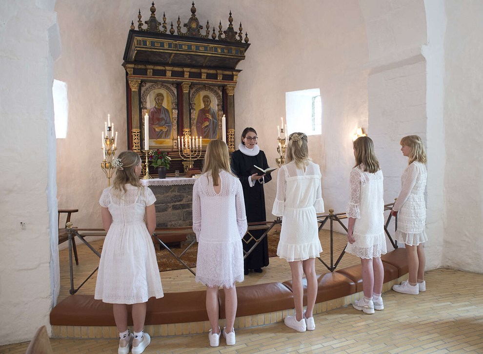 Mange bliver d�bt lige f�r konfirmationen