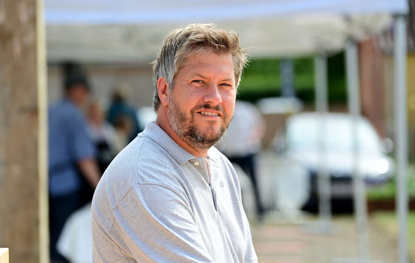 H�bet lever i kriseramte Pedersker: Denne vej skal pr�ves