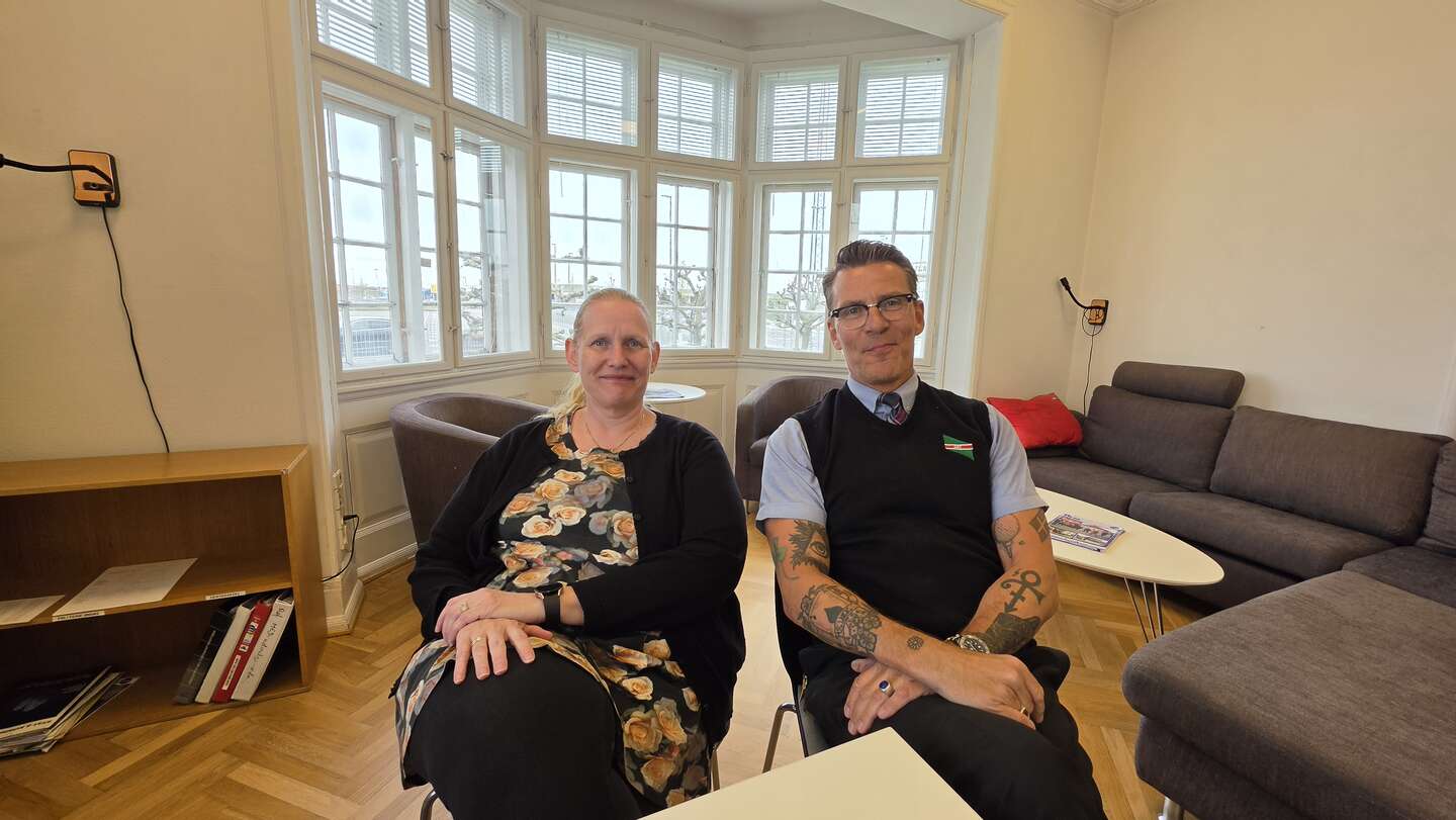 BAT-medarbejdere bliver sk�ldt ud af kunderne
