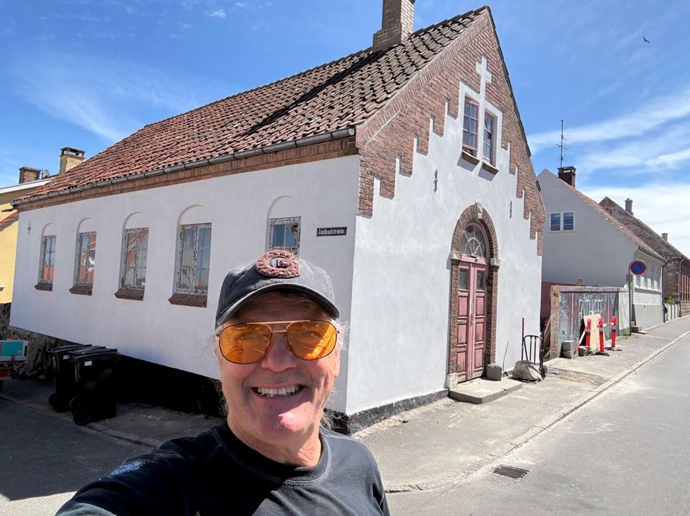 Henrik har k�bt en ruin: 'Jeg har altid v�ret fascineret af det hus'