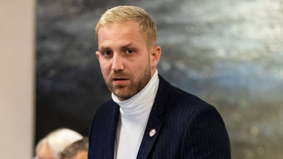 Danielsson i angreb p� energi�-job
