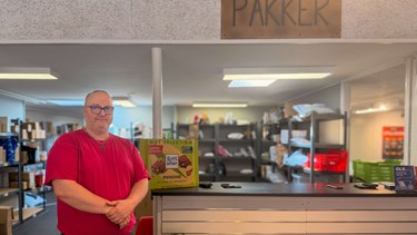 Kunderne g�r stadig til den gamle d�r