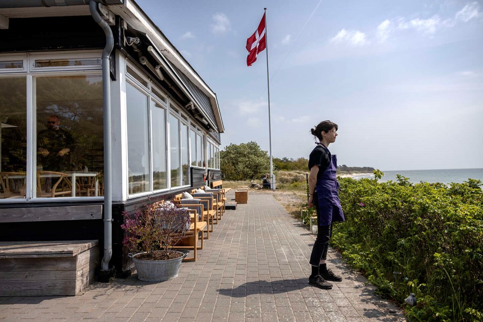 Kadeau flytter til Folkem�det