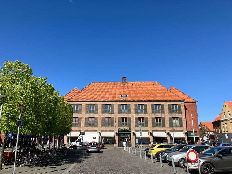 Banken skal s�tte mere i banken