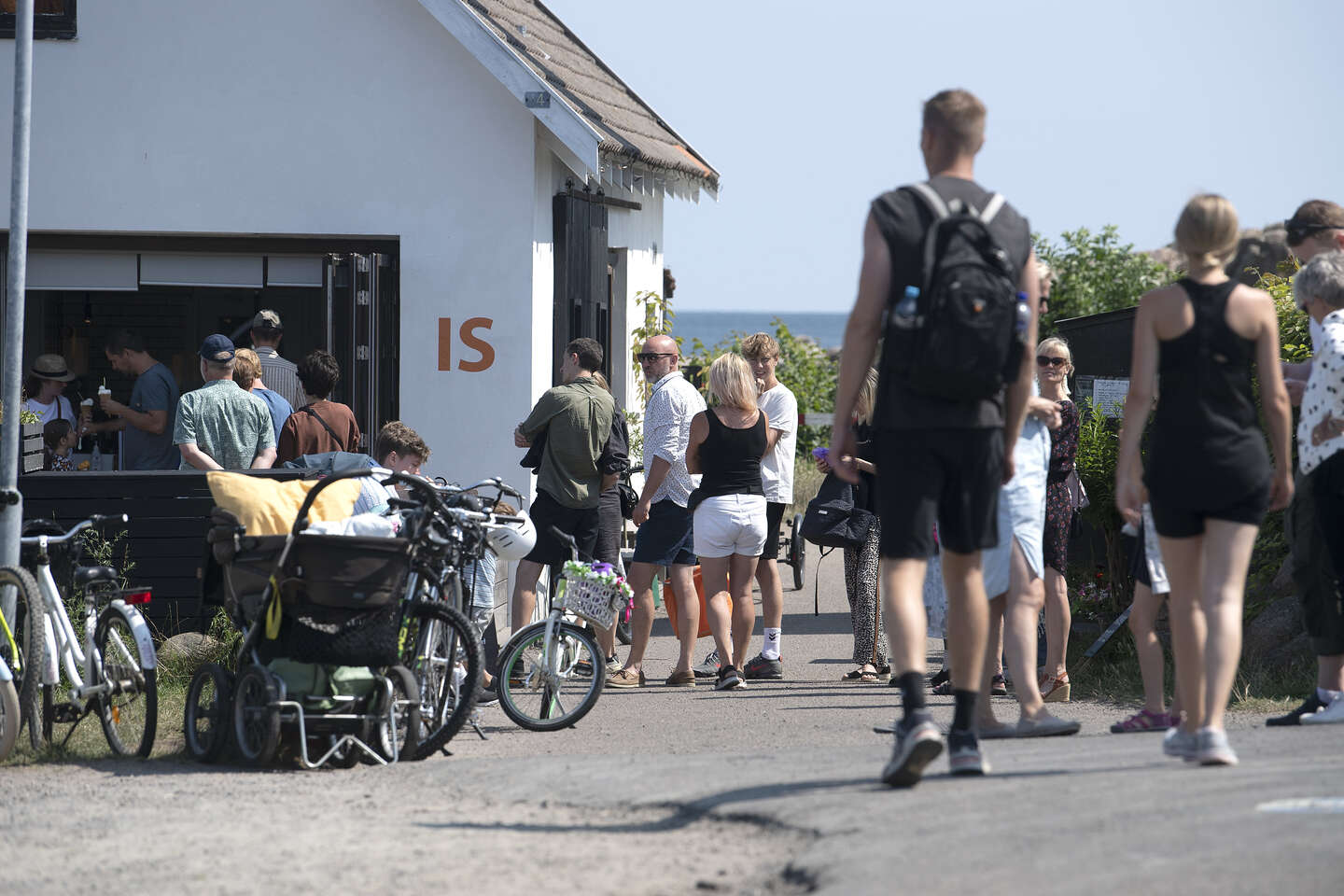 Gravgaard: Lad os invitere nogle bedre g�ster