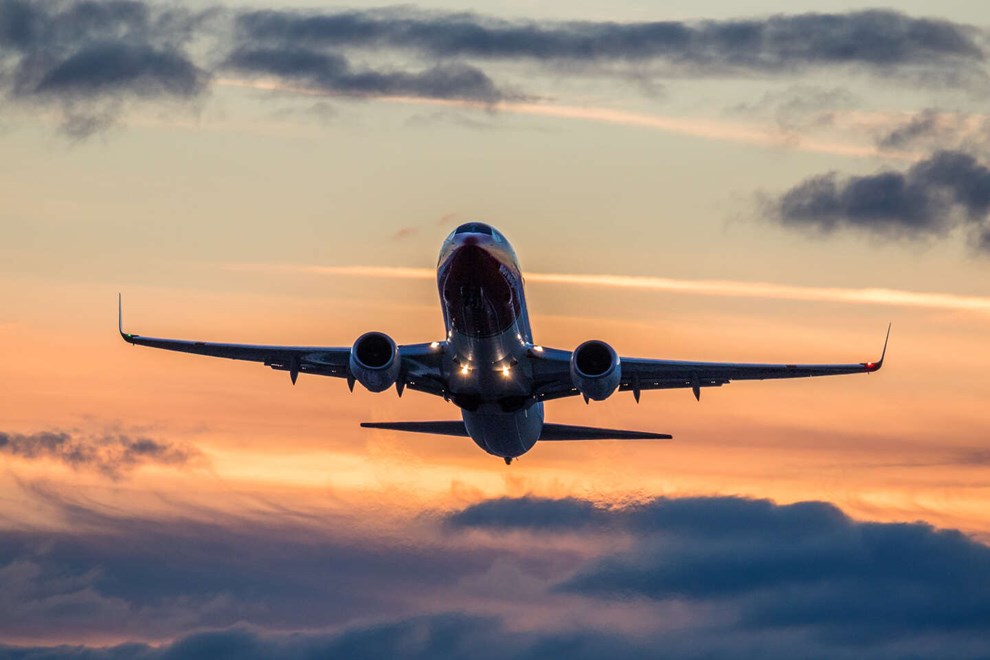 Flybillet-priser til Folkemødet er på himmelflugt Flybillet-priser til Folkemødet er på himmelflugt