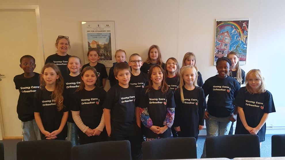 Orkester tager p� tur til Sverige