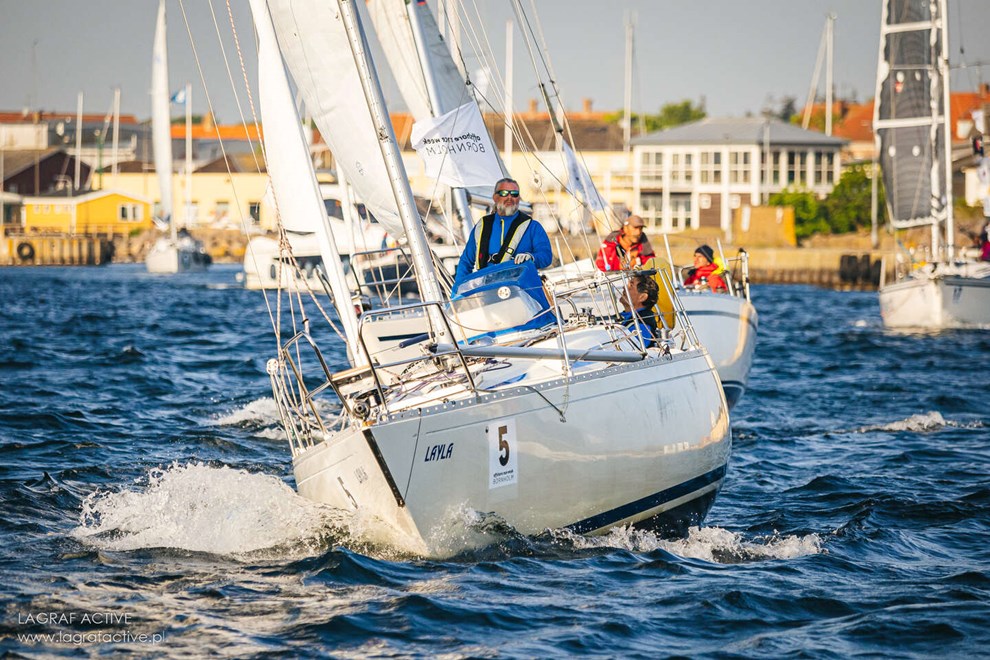 Stort sejlerst�vne i Nex�