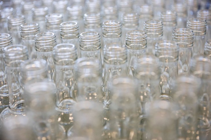 Ledelsen i Den Bornholmske Spritfabrik arbejder med at udvikle selskabets fremtidige strategi, hvor der blandt andet er fokus p&aring; volumensalg. Arkivfoto: Jacob Jepsen
