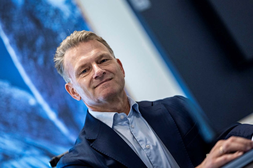 Espersen med trecifret millionunderskud