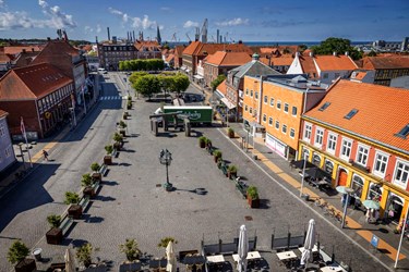 Tillykke til Nex� - hvorn�r er det os i R�nne?