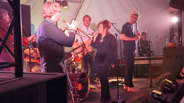 Vild musik med kunstnerisk dybde