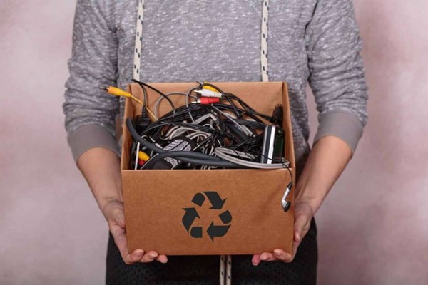 Vi genanvender mere elektronik end gennemsnittet