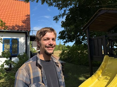 Far med barn i Tejn B�rnehus: Det er n�rmest udansk
