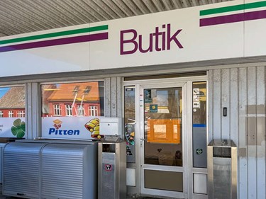 Tanken har f�et ny ejer: Vil finde forpagter til butikken