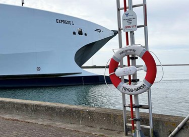 Havnen svarer igen til Molslinjen