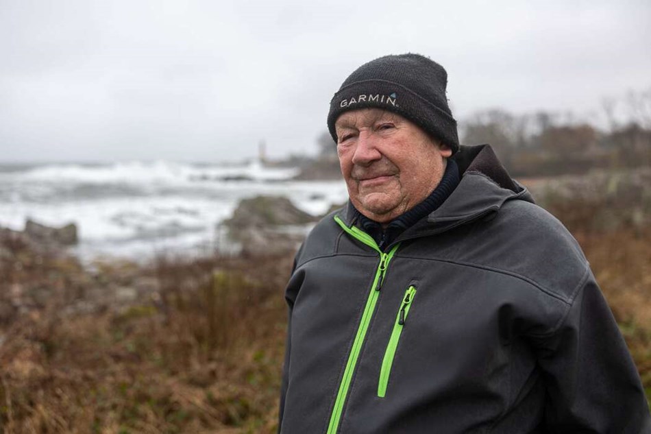 En strandfoged fort�ller