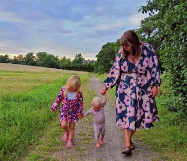 Barn med hjertesygdom faldt om: Kan st�rre b�rnehuse passe p� hende?