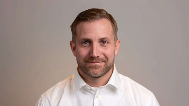 DF g�r solo: 'Folk m� godt synes, vi er nogle dumme svin' 
